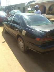 A picture of Toyota Camry pencil