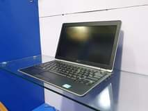 A picture of DELL LATITUDE E6220