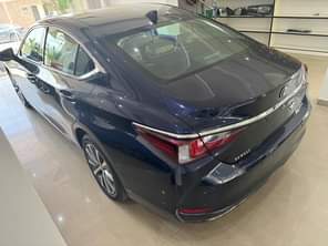 A picture of 2019 Lexus ES350 foreign price 65M Location Abuja 08160229978