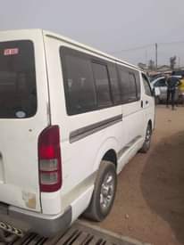 A picture of Hurmer bus