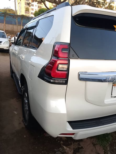 A picture of Toyota Land Cruiser Model 2016 Diesel Engine For Sale 0704482571