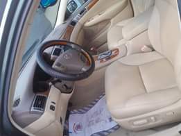 A picture of Lexus ES 330 2005 Model TOKUNBO Panoramic Roof Good Engine