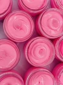 A picture of 7 days Pink lips gloss