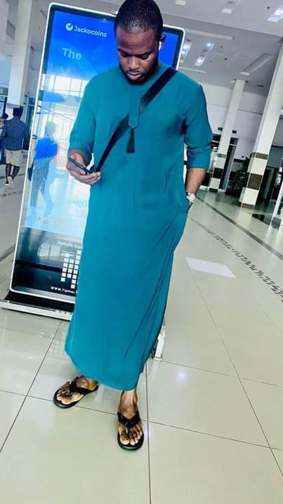 A picture of Bespoke Arabic Jalabiya