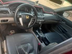 A picture of Honda Accord 09