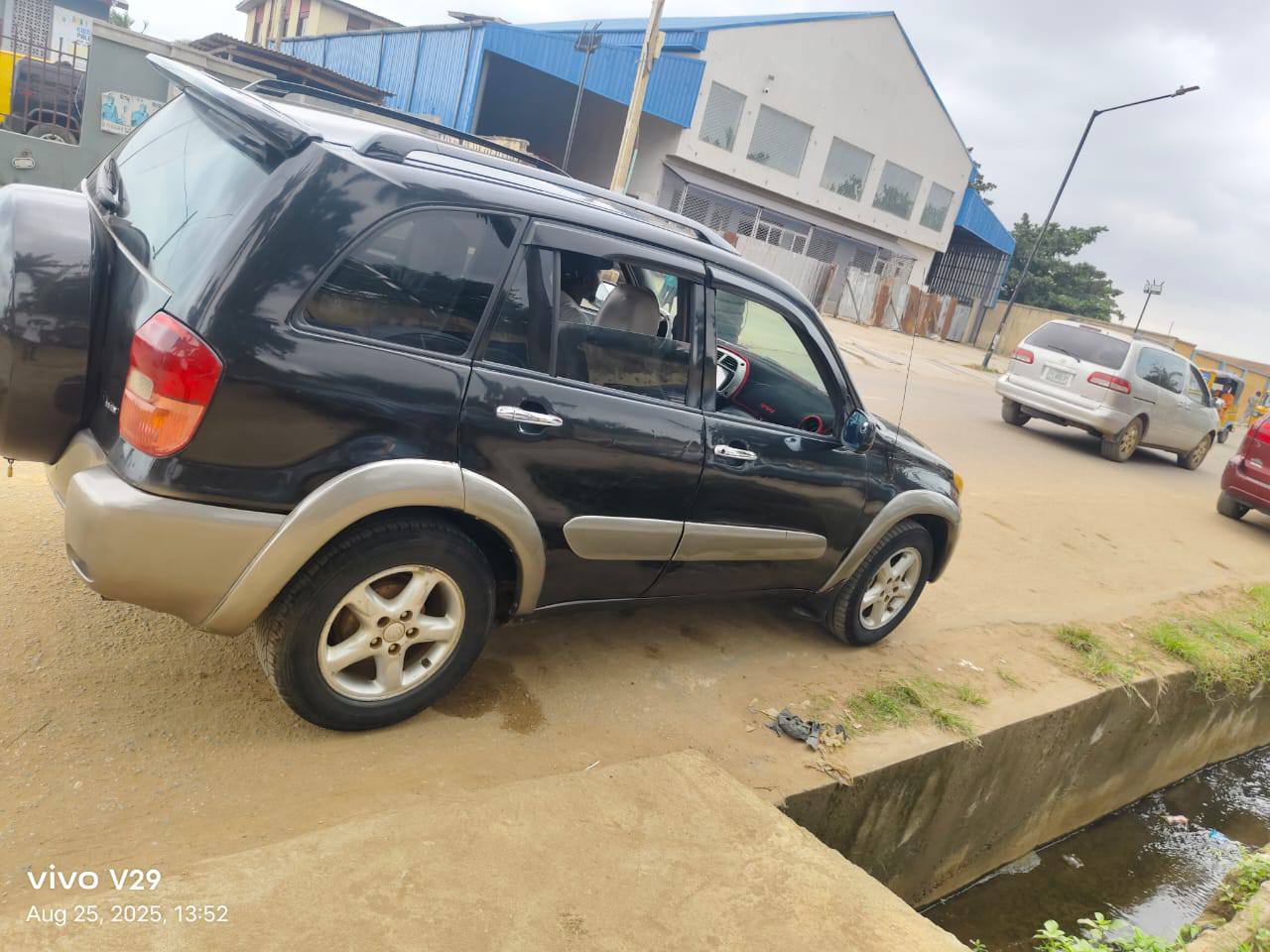 A picture of Rav 4