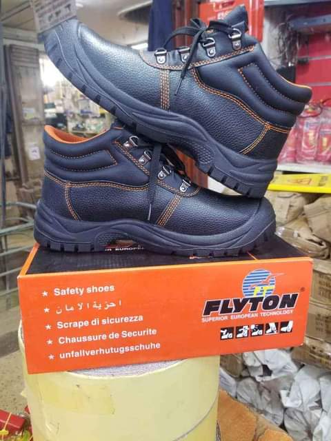 A picture of Safety boots safety shoes