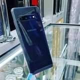 A picture of Samsung S10