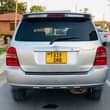 A picture of TOYOTA KLUGER BEI MILION 14