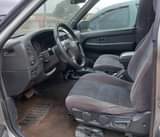 A picture of Nissan Pathfinder 02