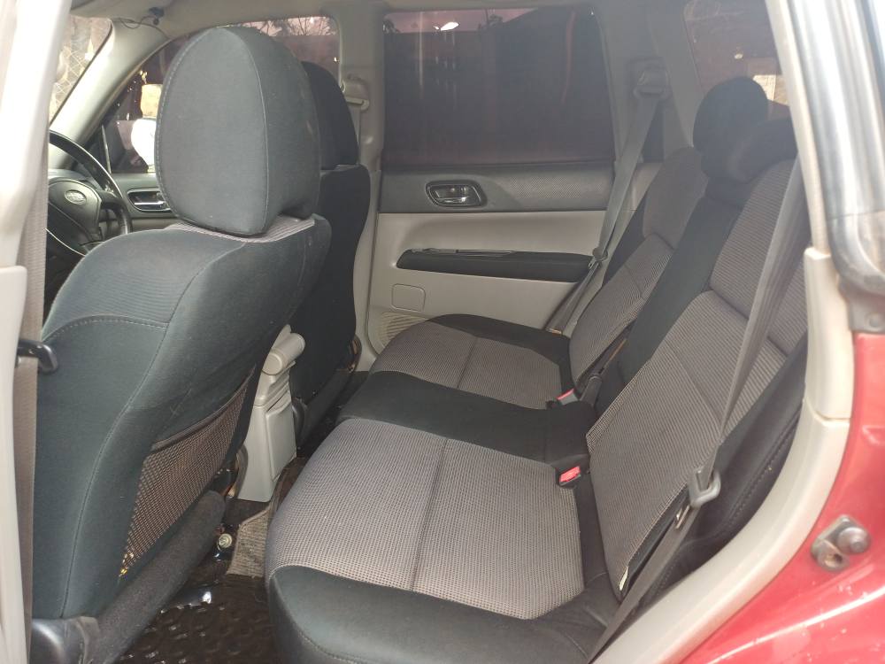 A picture of SUBARU FORESTER