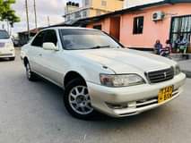 A picture of TOYOTA CRESTA BEI MILION 3 8