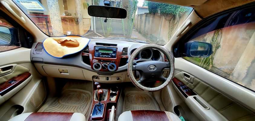 A picture of HILUX VIGO