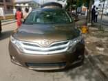 A picture of 2011 Toyota venza full option with panoramic sunroof Price 10m