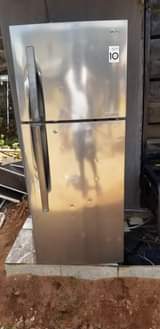 A picture of 10 yrs warranty