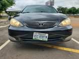 A picture of Sharp used 2005 2006 Toyota Camry buy and drive going