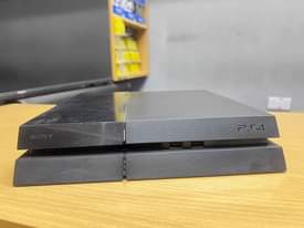 A picture of Playstation 4 Flat