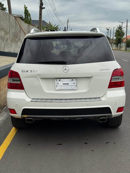 A picture of Foreign used Mercedes Benz GLK350 4matic Year 2012 16M