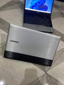 A picture of SAMSUNG