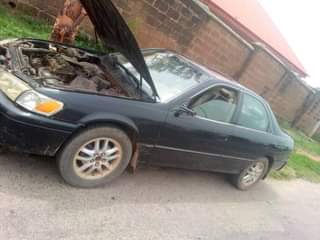 A picture of 2000 Pencil light camry Toyota Camry Alloy