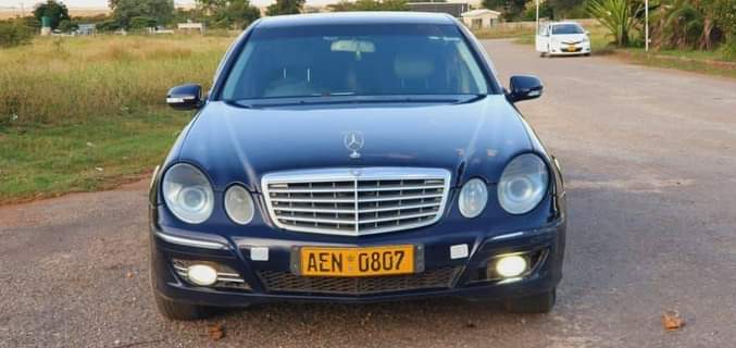 classifieds/cars mercedes