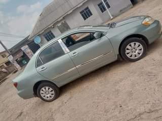 A picture of Clean Toyota Corolla 04