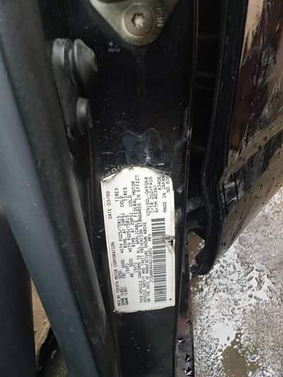 A picture of 1999 Toyota 4 Runner in pristine condition with everything working