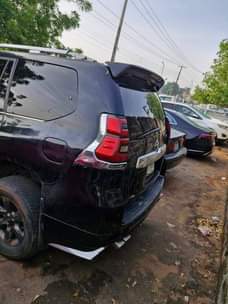 A picture of 2013 Toyota Land cruiser 4