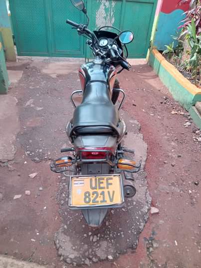 A picture of Quick sale 1 7m Call WhatsApp 0750332168 0788981232