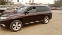 A picture of Awoof deal Neatly used 2010 highlander upgraded to 2013 going