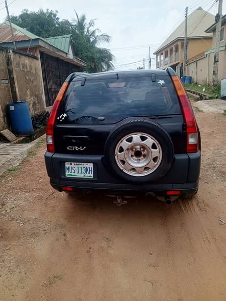 A picture of Honda crv 2006