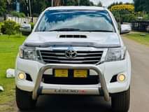 used toyota hilux