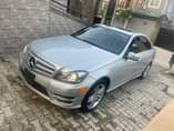 A picture of KINZZYAUTOS 08109018982 5 800 000 Refer and earn
