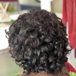 A picture of Beauty hair oil