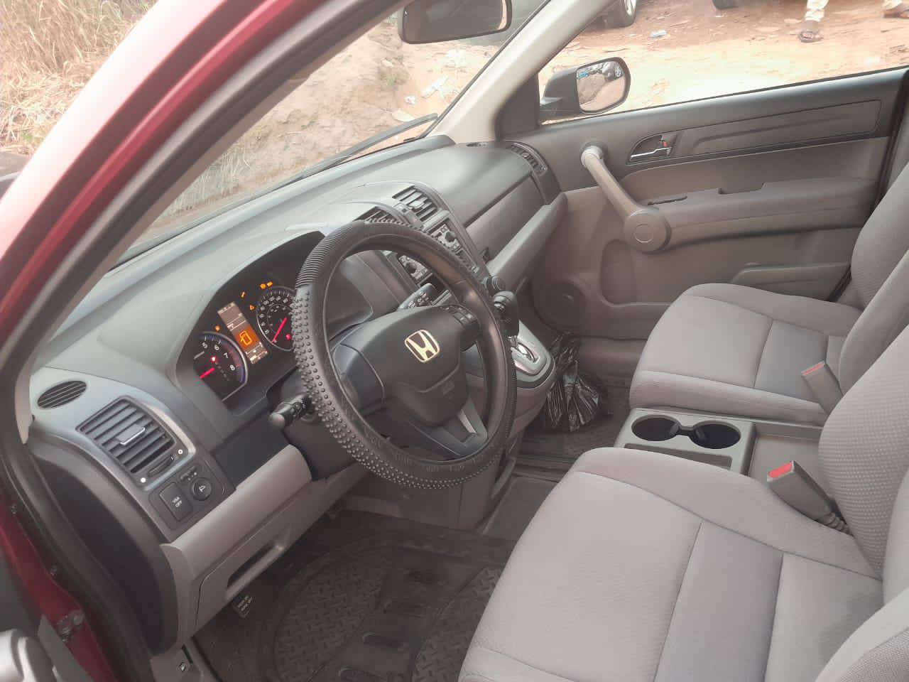 A picture of  FOR SALE HONDA CR V 2007 TOKUNBO STANDARD Automatic