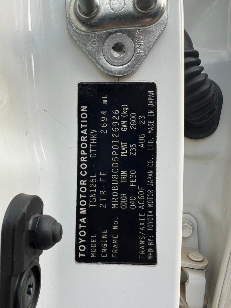 A picture of Toyota hilux 2023