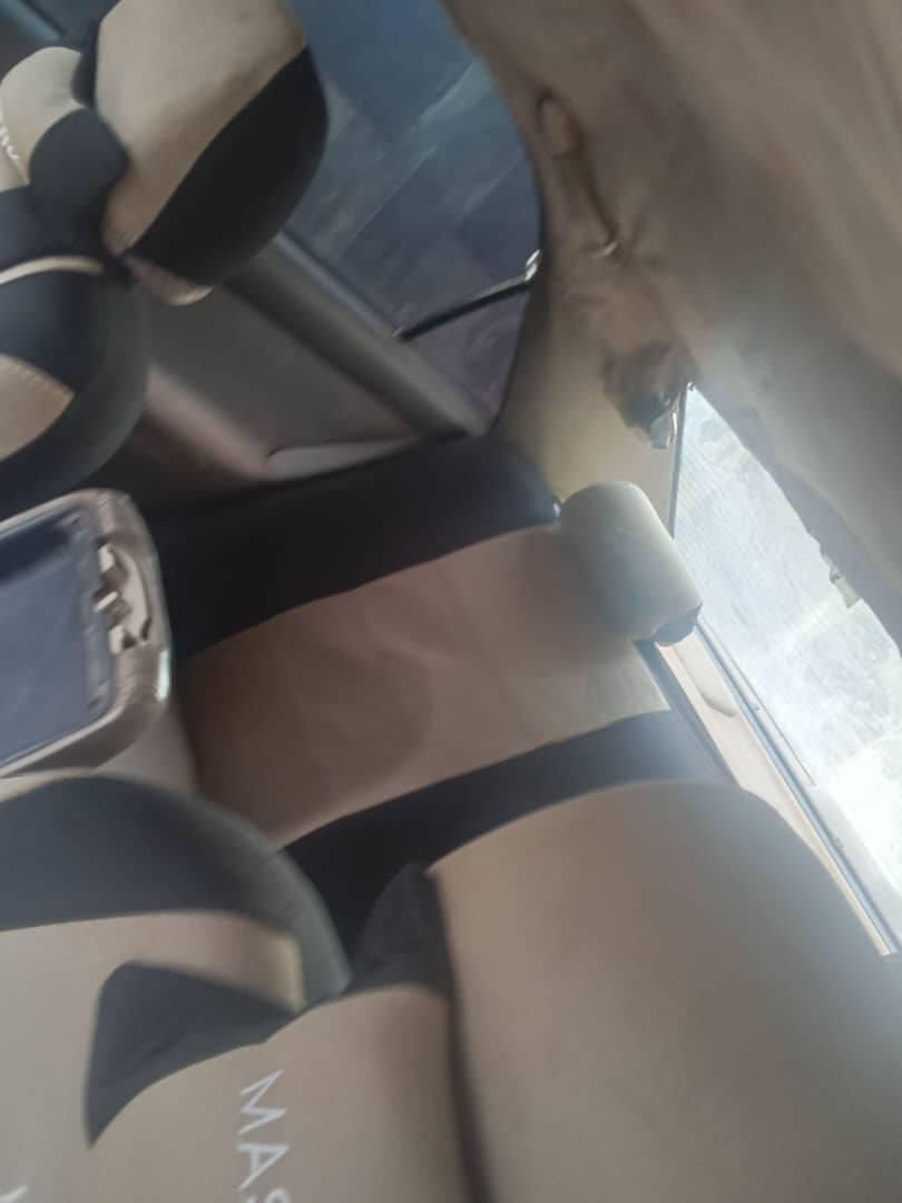 A picture of 04 Toyota Camry LE Engine gear untouched AC need attention
