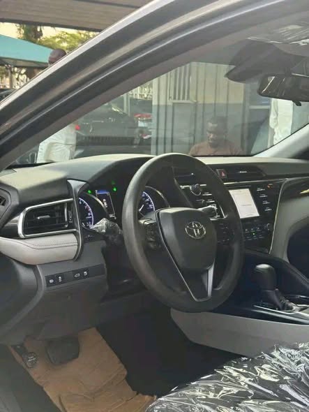 A picture of Belgium standard 207 Corolla 6 5m
