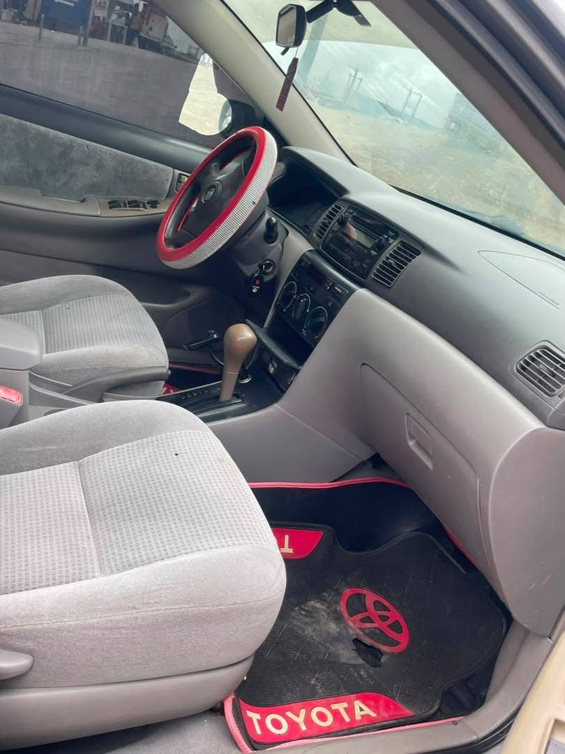 A picture of Toyota Corolla 07