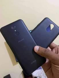 A picture of LG Q7