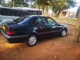 A picture of 2004 Mercedes Benz C200