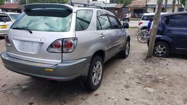 A picture of Toyota Harrier