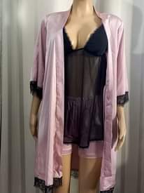 A picture of Night dress mtumba
