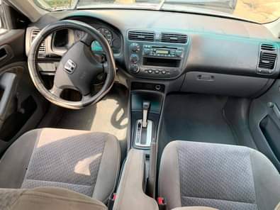 A picture of URGENT SERIOUS BUYERS ONLY Foreign used HONDA CIVIC Year 2005