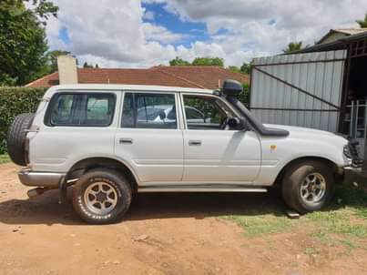 toyota land cruiser