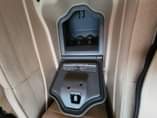 A picture of TOYOTA CROWN MAJESTA