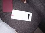 A picture of Samsung galaxy s10