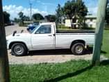 A picture of Toyota hilux pick up