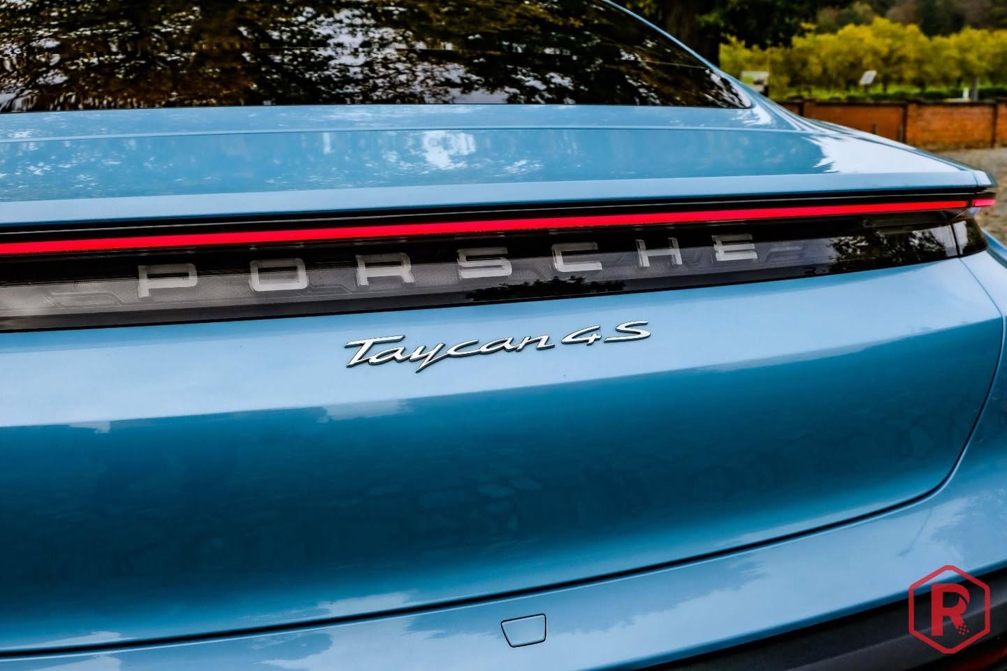 A picture of 2021 Porsche taycan