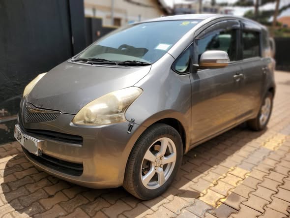 toyota ractis